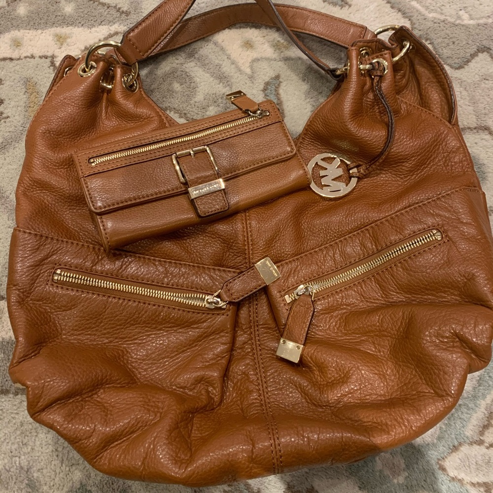 Michael Kors handbag and wallet